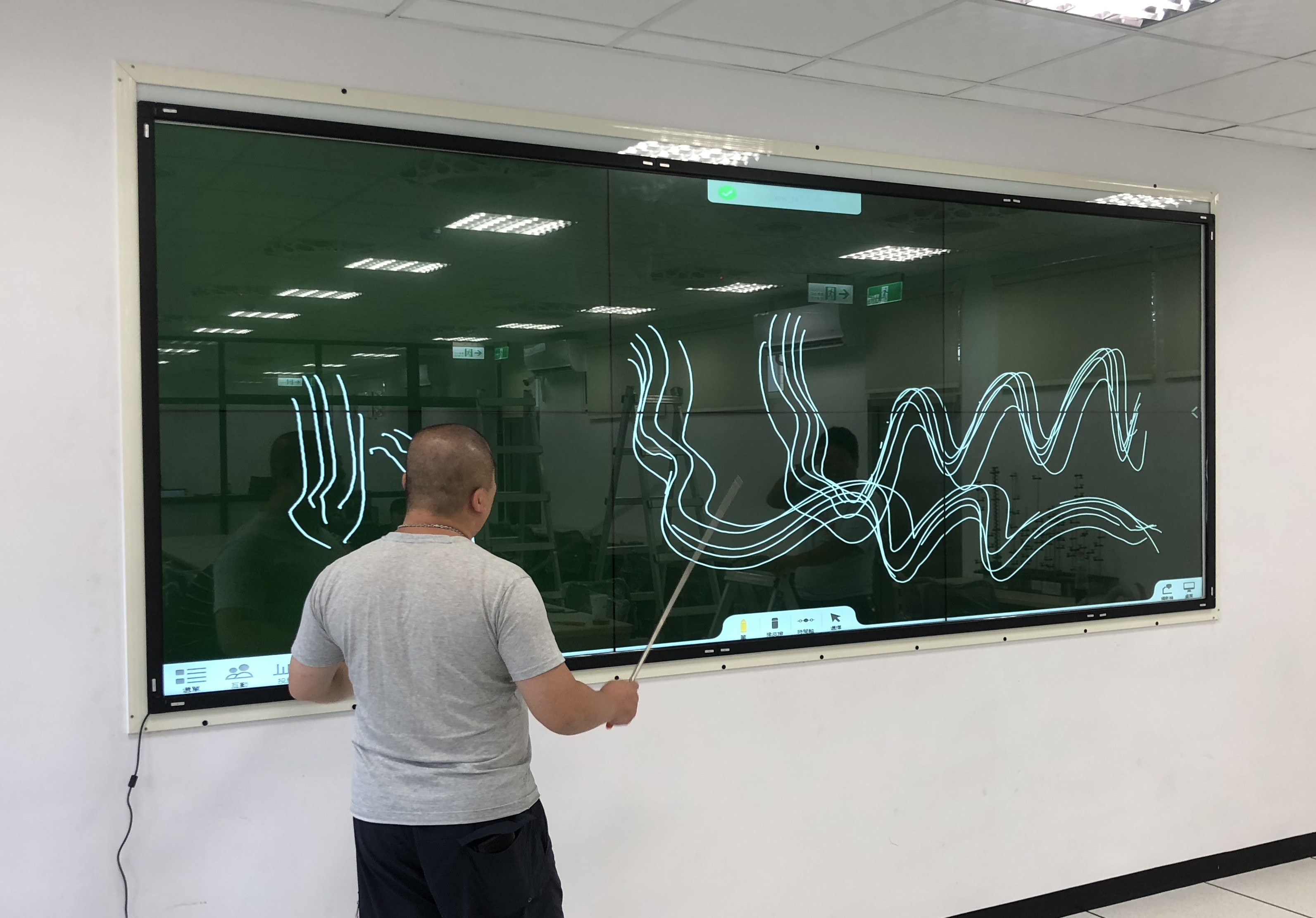 KTA TVW 電視牆 觸控 觸屏 觸碰 觸摸 安卓 盛源 PERSONA